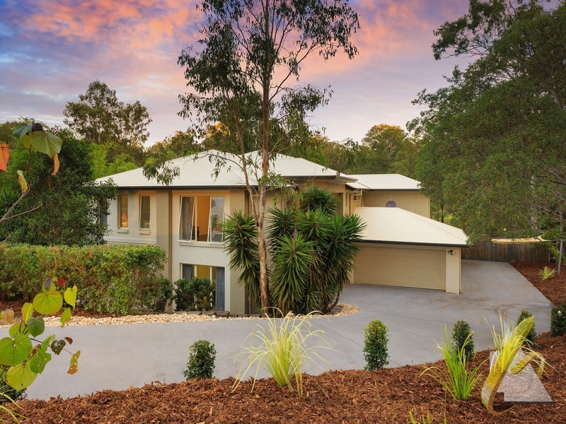 10 Riversleigh Rd, Bellbowrie QLD 4070