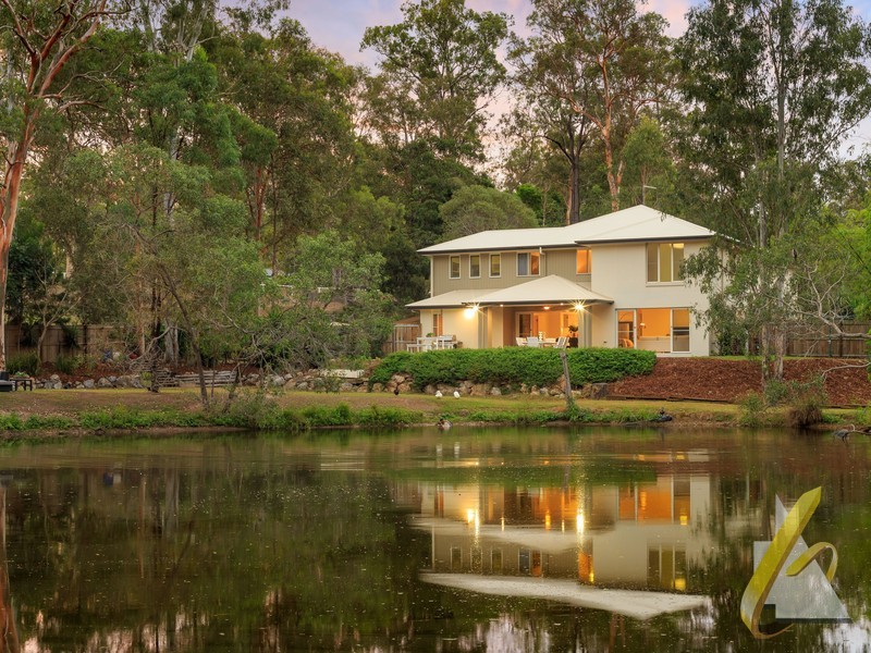 10 Riversleigh Rd, Bellbowrie QLD 4070