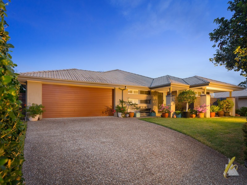 7 Stacey Close, Moggill QLD 4070