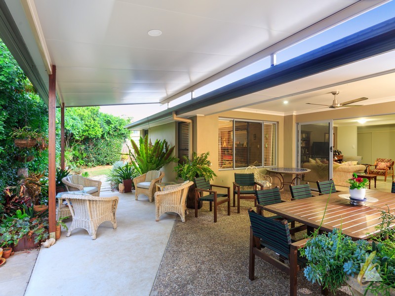 7 Stacey Close, Moggill QLD 4070