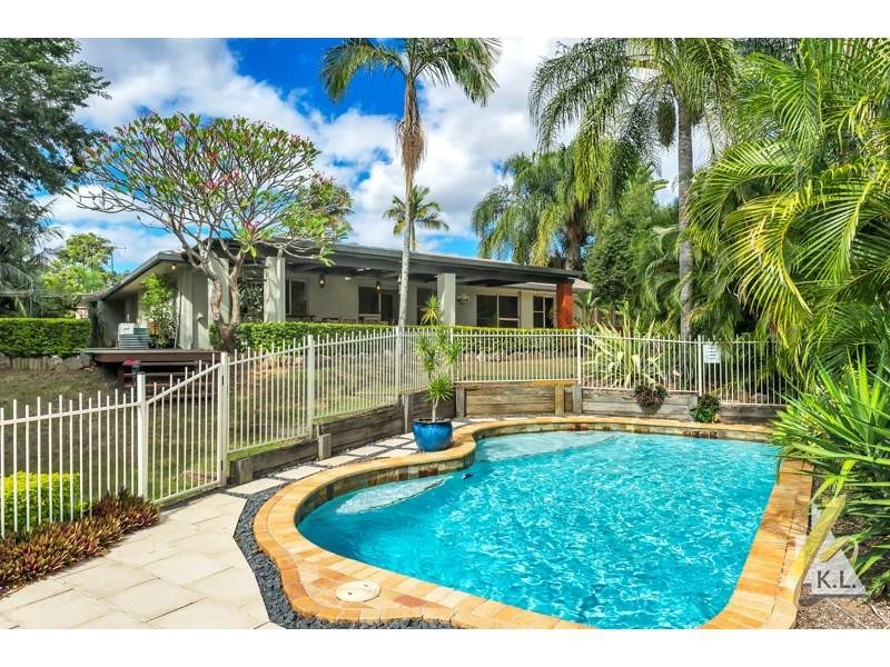 5 Nariah Court, Karana Downs QLD 4306