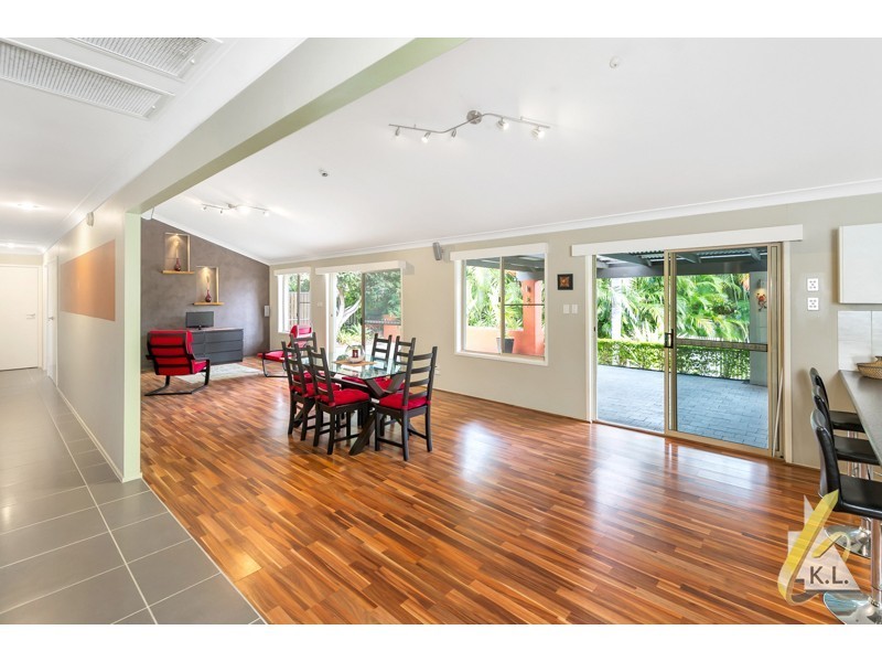 5 Nariah Court, Karana Downs QLD 4306