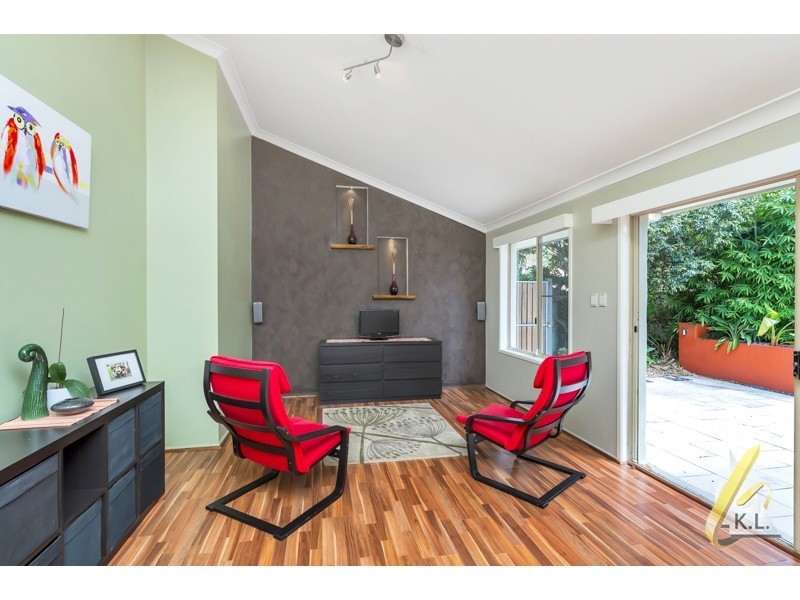 5 Nariah Court, Karana Downs QLD 4306