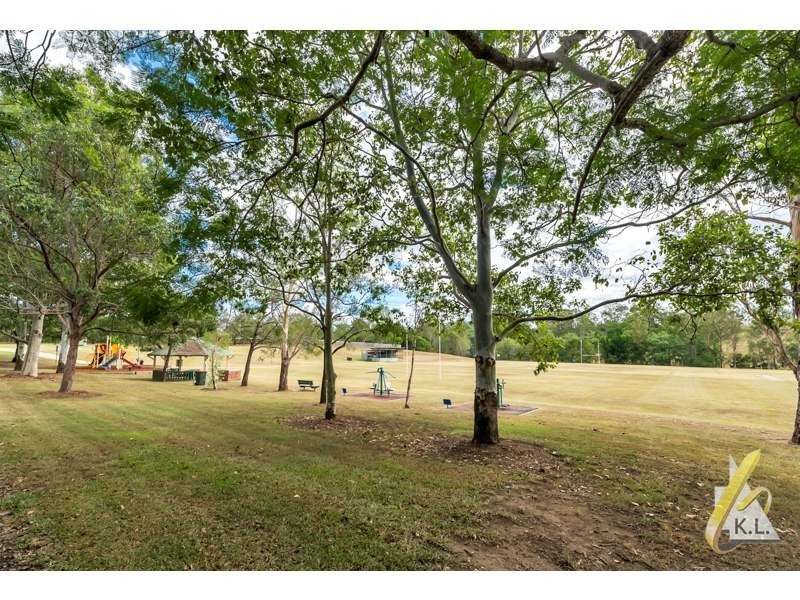 5 Nariah Court, Karana Downs QLD 4306