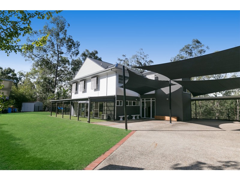 157 Red Cedar Rd, Pullenvale QLD 4069