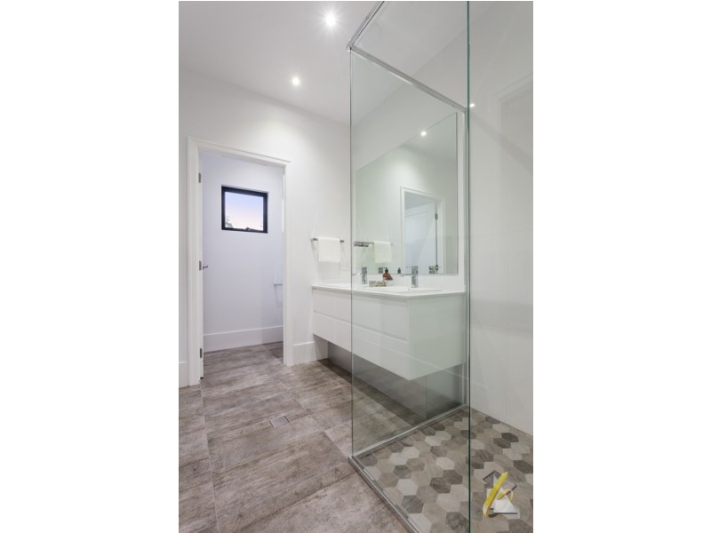 Lot 7/13 Kirkdale Road (Henrii Lane), Chapel Hill QLD 4069