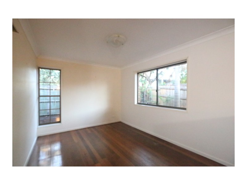 2 Nankin Street, Fig Tree Pocket QLD 4069