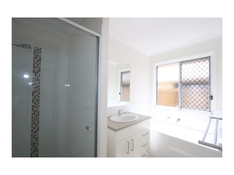 16a Lockyer Place, Crestmead QLD 4132