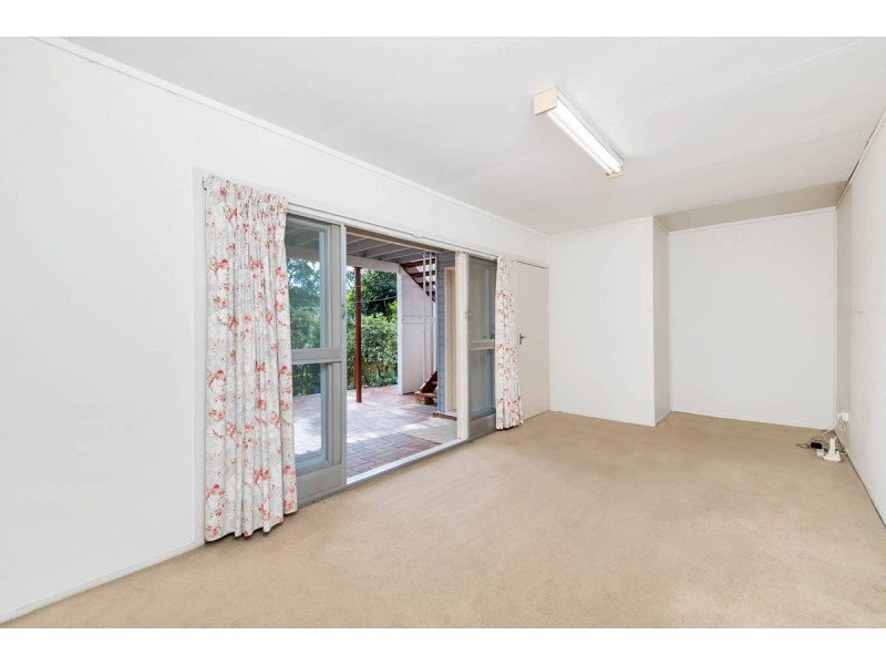 7 Mabb Street, Kenmore QLD 4069