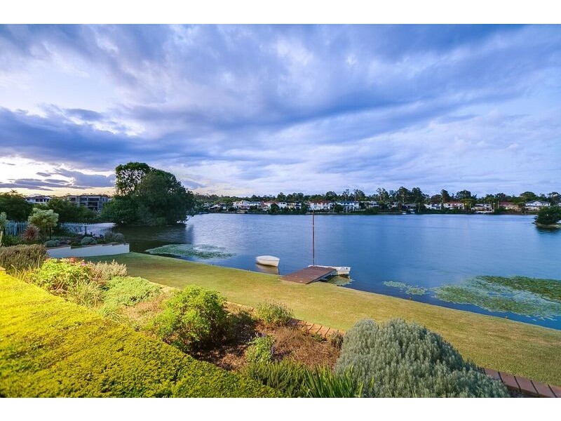 31 BAIKAL PLACE, Westlake QLD 4074