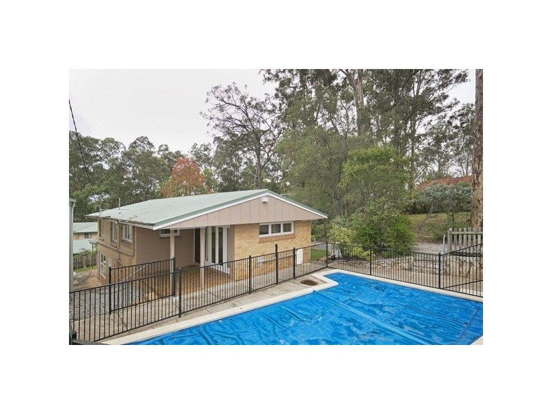 5 Norman Street, Fig Tree Pocket QLD 4069