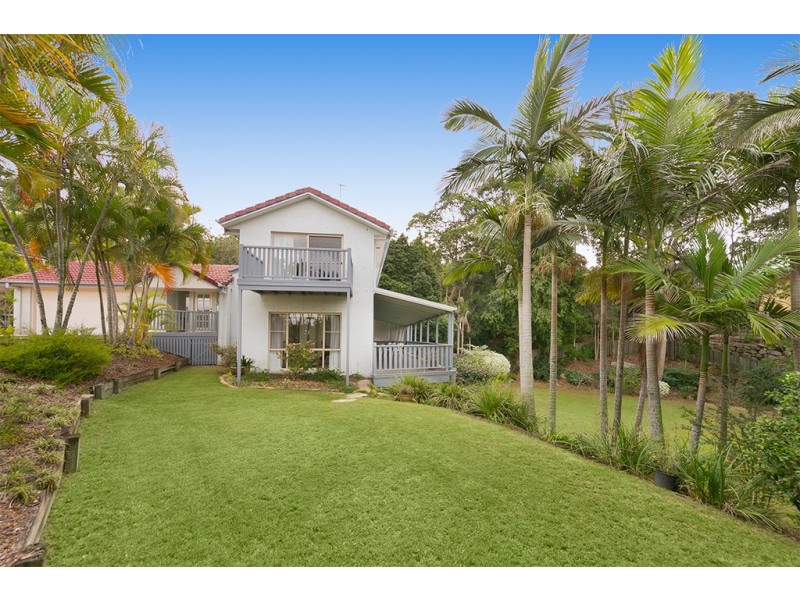 81 Ngeringa Cr, Chapel Hill QLD 4069