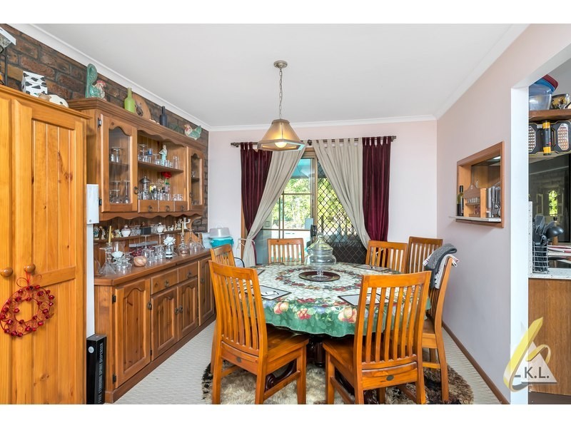 22 Karri Avenue, Karana Downs QLD 4306