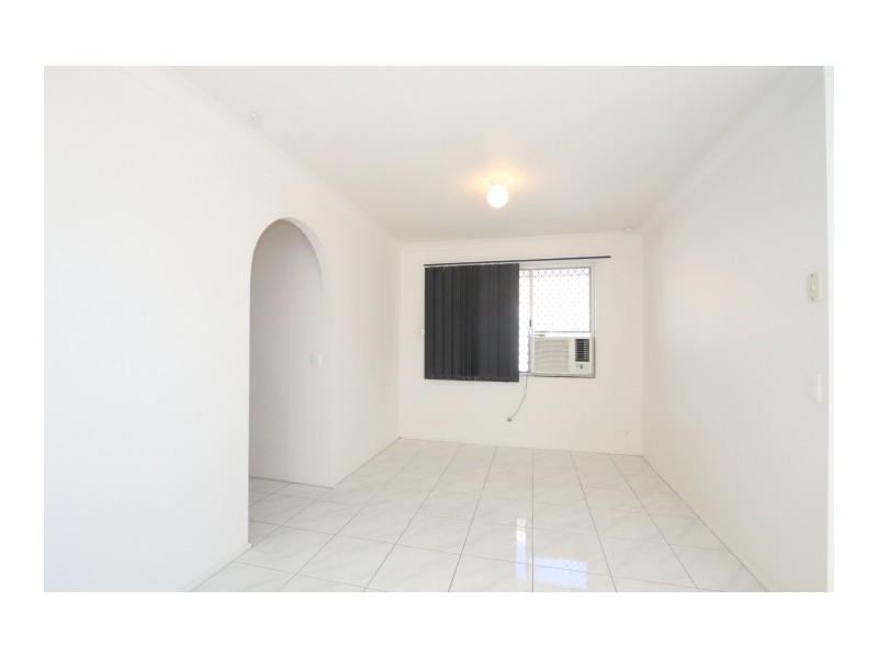 68 Pallert Street, Middle Park QLD 4074