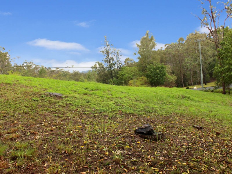 232 Huntingdale Street, Pullenvale QLD 4069