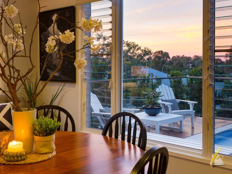 44 Ruth Miller Close, Fig Tree Pocket QLD 4069