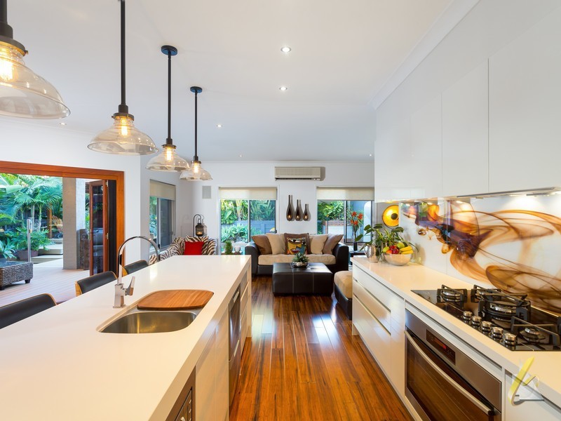 46 The Esplanade, Forest Lake QLD 4078