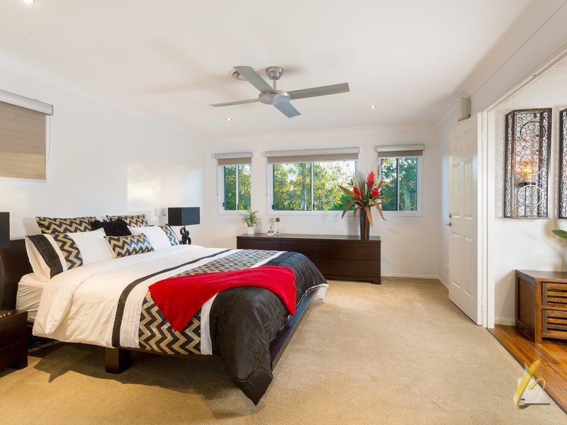 46 The Esplanade, Forest Lake QLD 4078