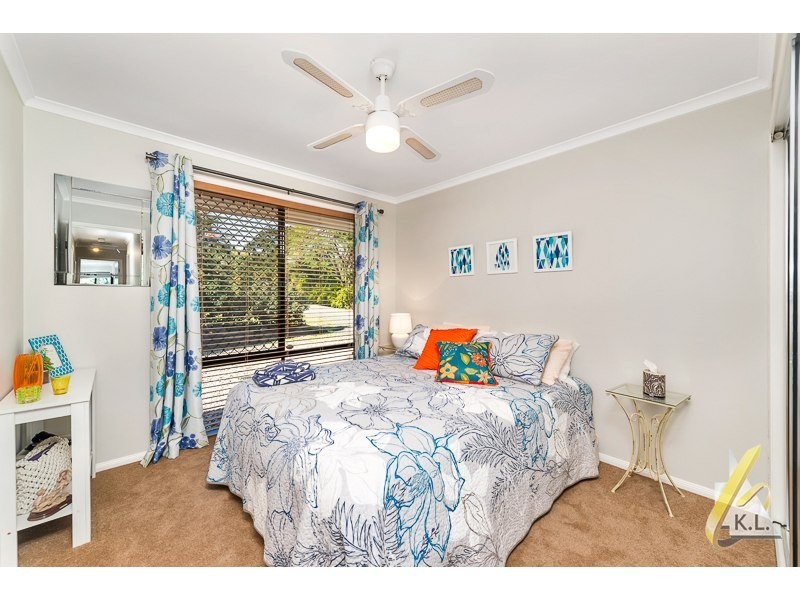 2 Sovereign Strait, Karalee QLD 4306