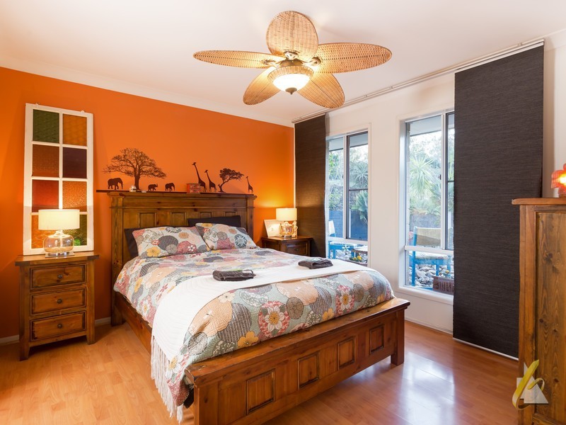 16 Emma Holt Court, Mount Crosby QLD 4306