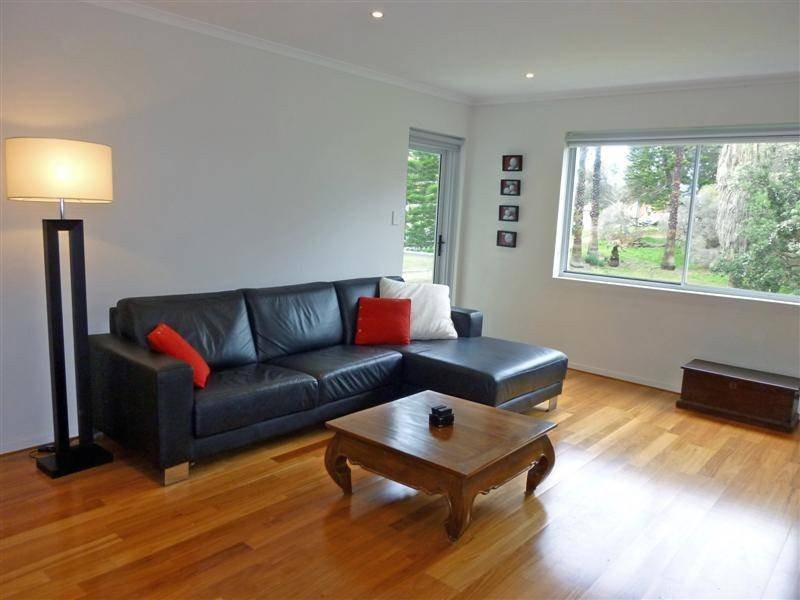 1/39 Seabeach Avenue, Mona Vale NSW 2103