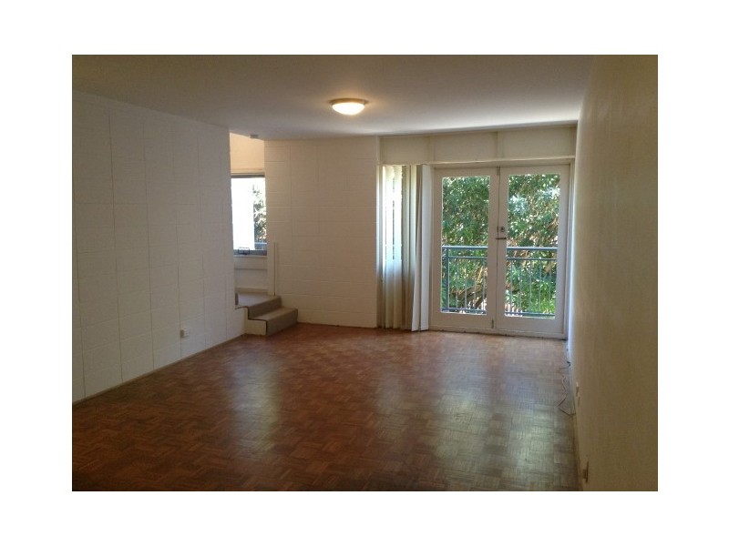 8/33 Seabeach Avenue, Mona Vale NSW 2103