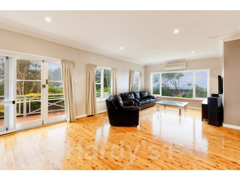 11 Lovering Place, Newport NSW 2106