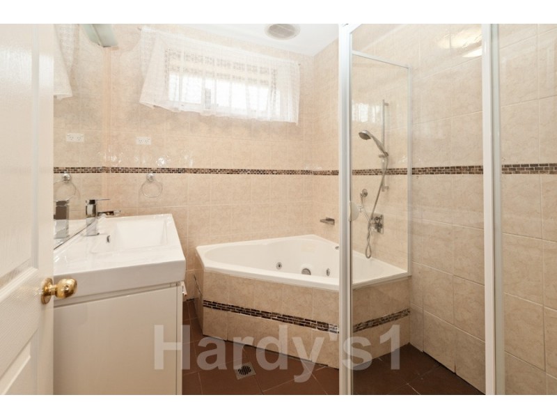 66 Warriewood Road, Warriewood NSW 2102