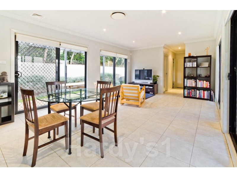 1 Shearwater Drive, Warriewood NSW 2102