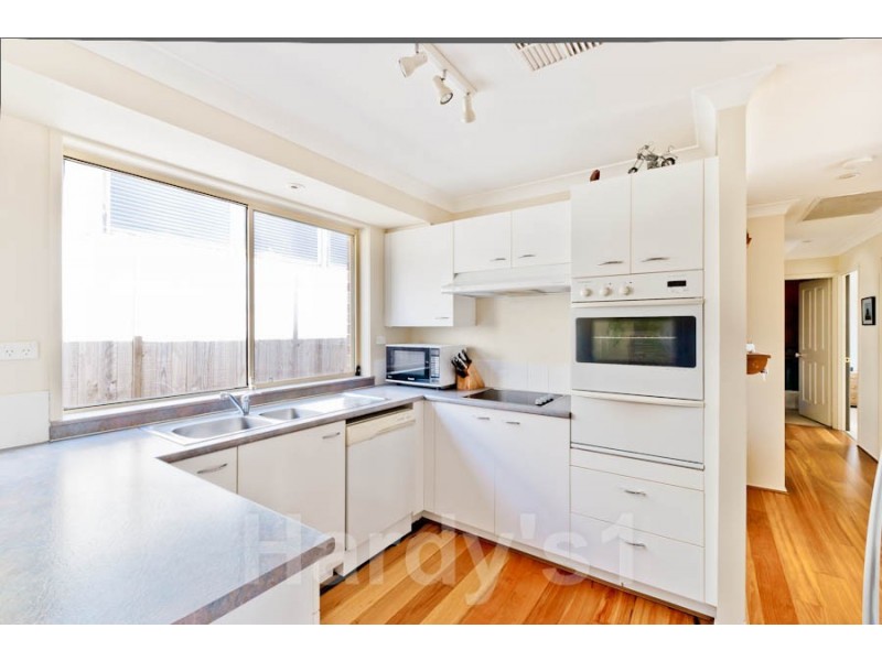 42a Veterans Pde, Collaroy Plateau NSW 2097