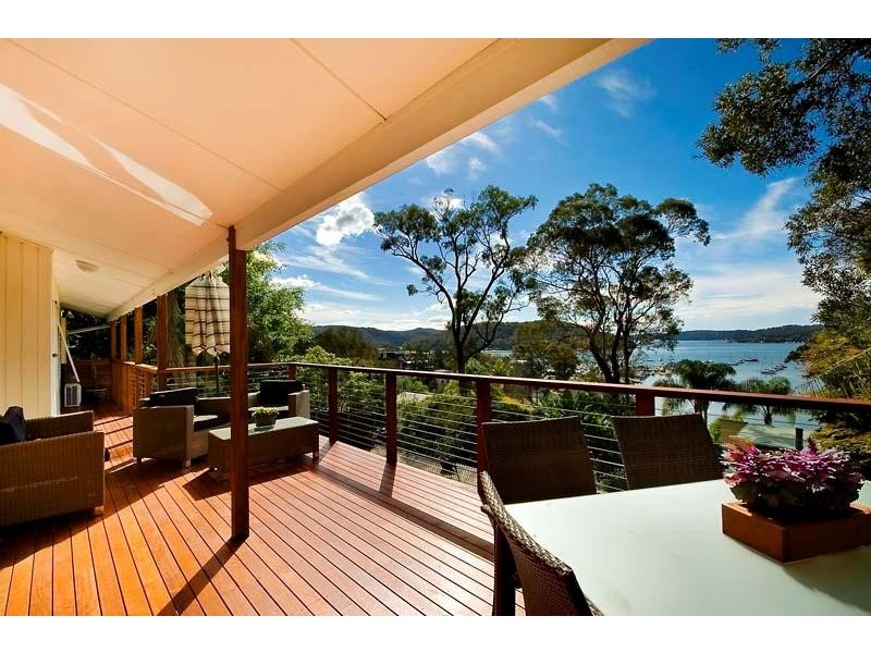 17  Corniche Road, Bayview NSW 2104