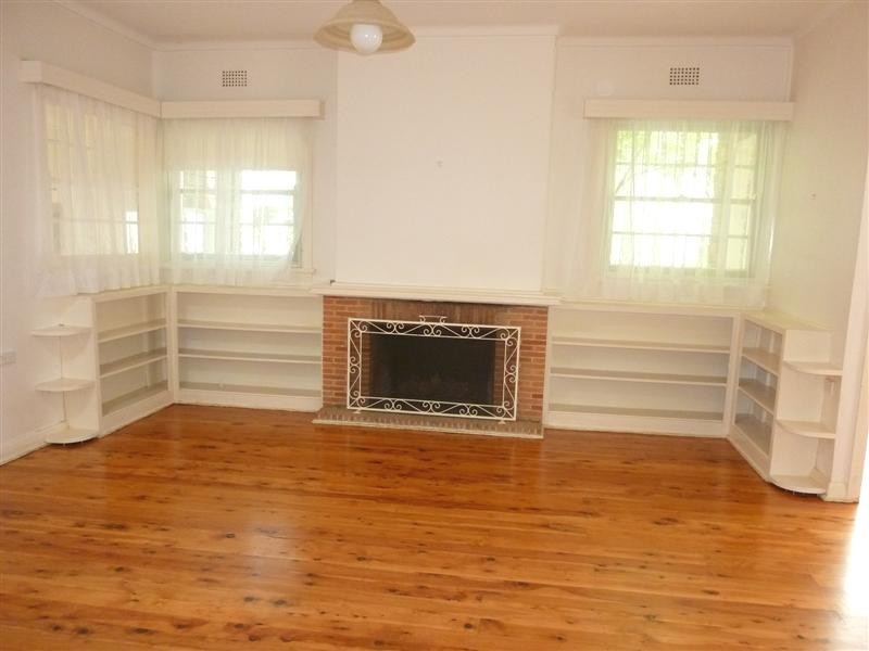 17 Grandview Pde, Mona Vale NSW 2103