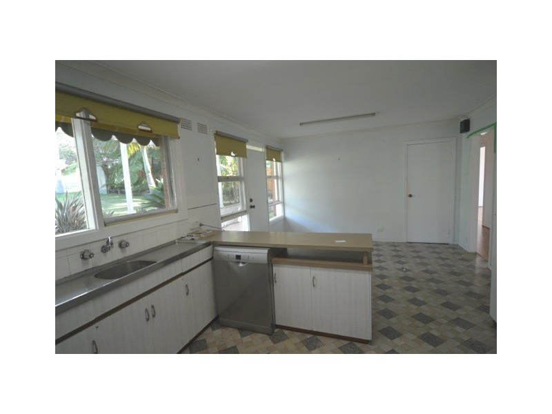 48 Koorangi Ave, Elanora Heights NSW 2101