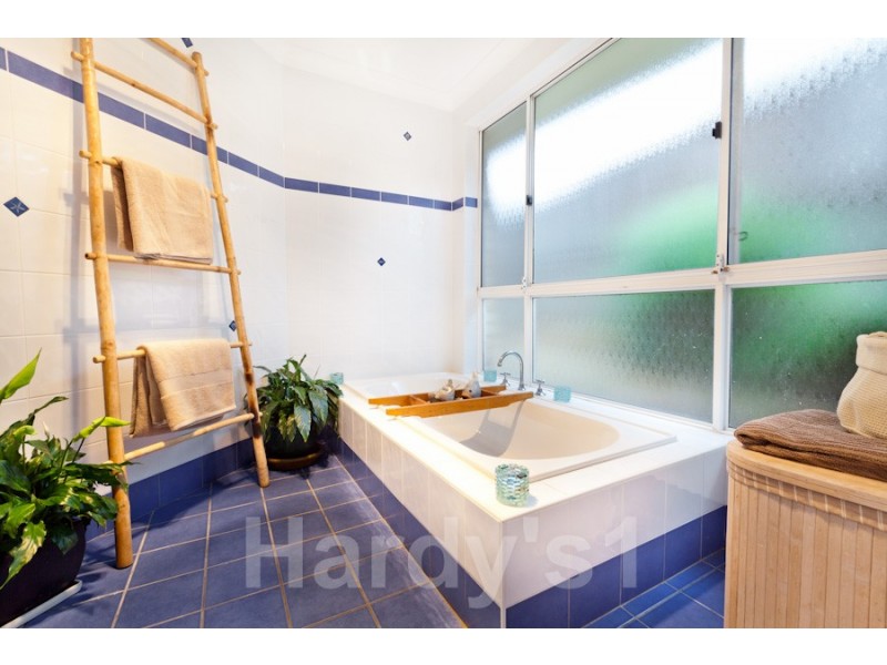 2 Carramar Grove, Terrey Hills NSW 2084