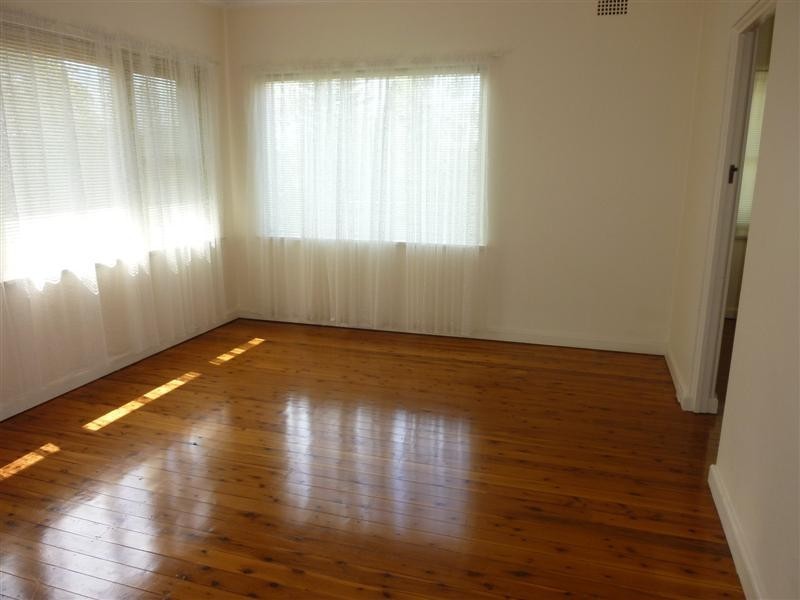 27 Vineyard Street, Mona Vale NSW 2103