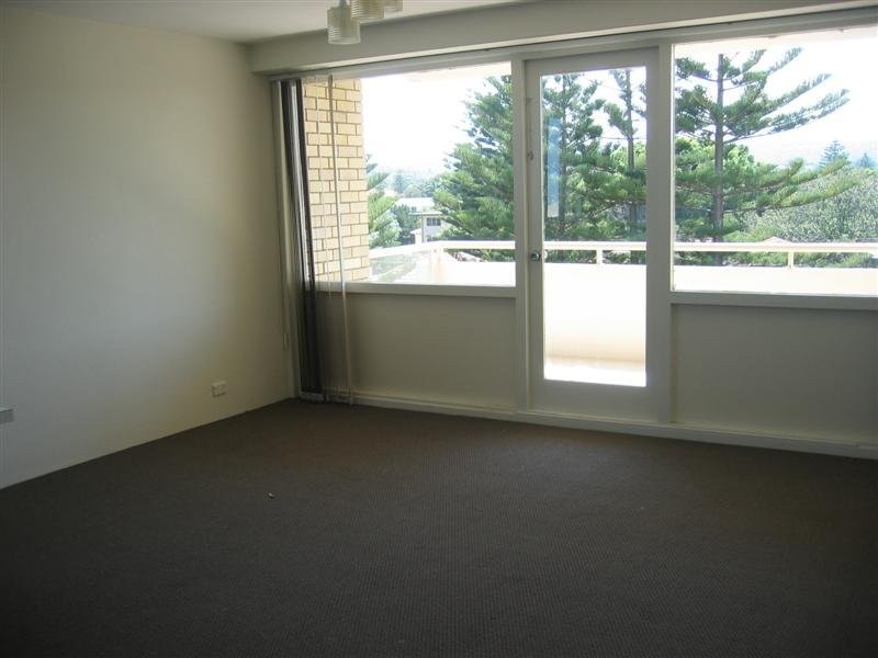 8/35 Surfview Road, Mona Vale NSW 2103