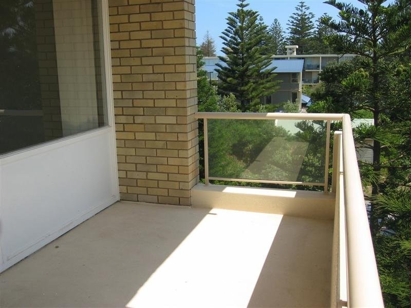 8/35 Surfview Road, Mona Vale NSW 2103