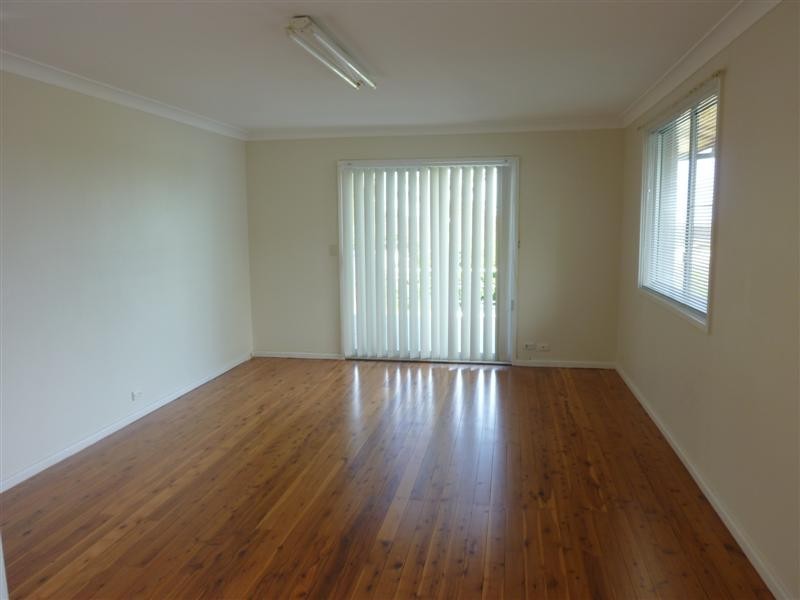 1 Merridong Road, Elanora Heights NSW 2101