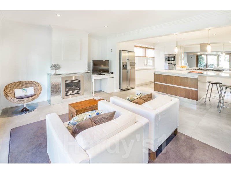 5 Cook Terrace, Mona Vale NSW 2103