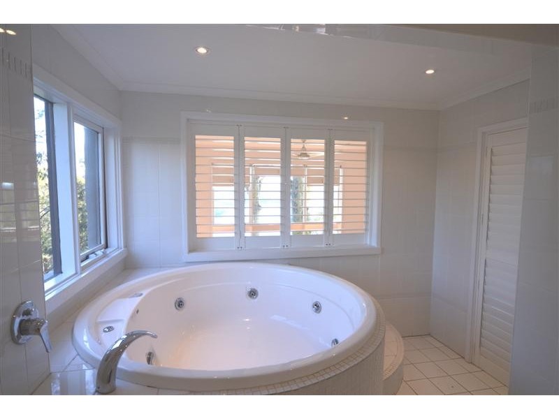 22 Kennedy Place, Bayview NSW 2104