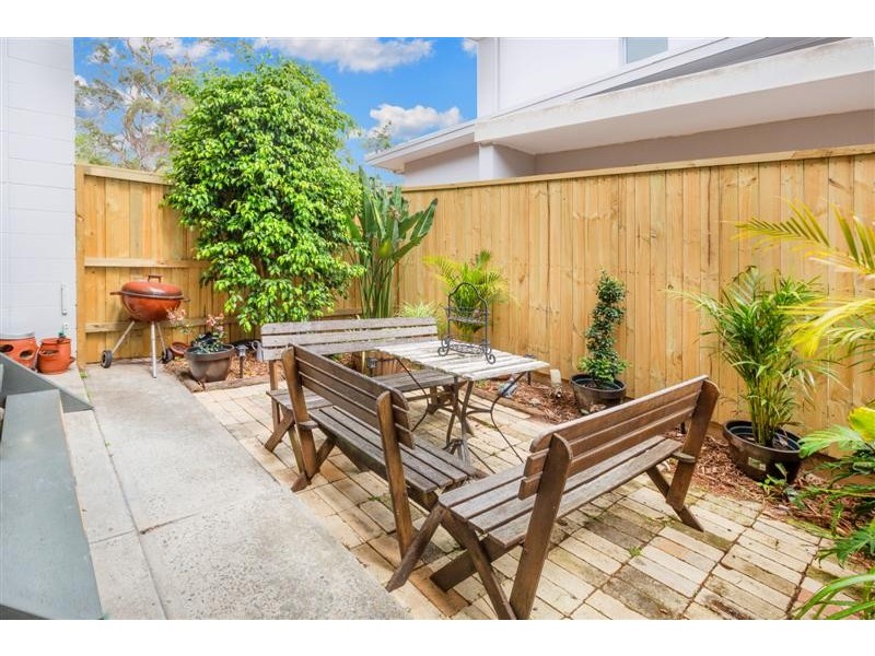 2/117 Darley St, Mona Vale NSW 2103