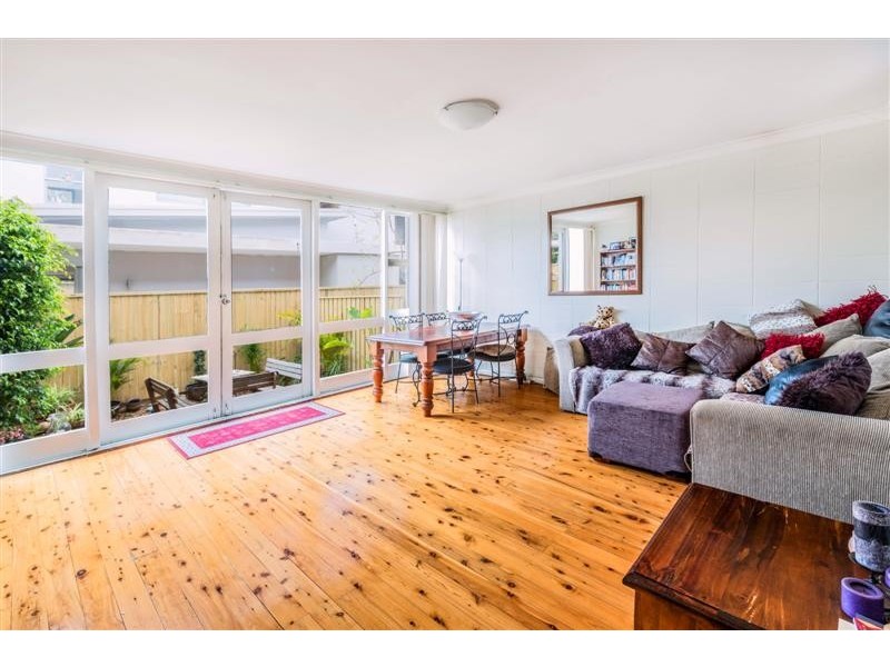 2/117 Darley St, Mona Vale NSW 2103