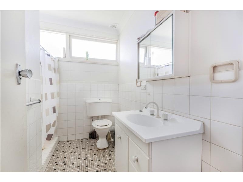 2/117 Darley St, Mona Vale NSW 2103