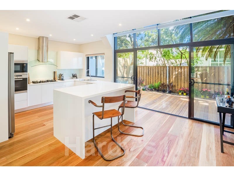 14/34-36 Golf Ave, Mona Vale NSW 2103