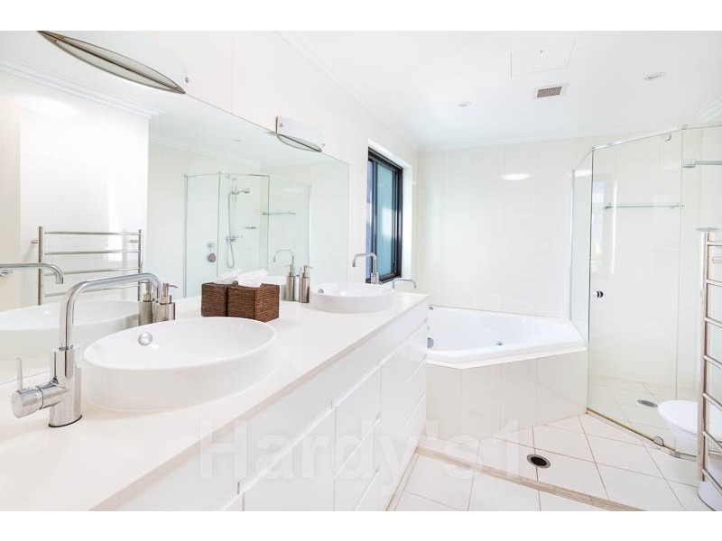 14/34-36 Golf Ave, Mona Vale NSW 2103