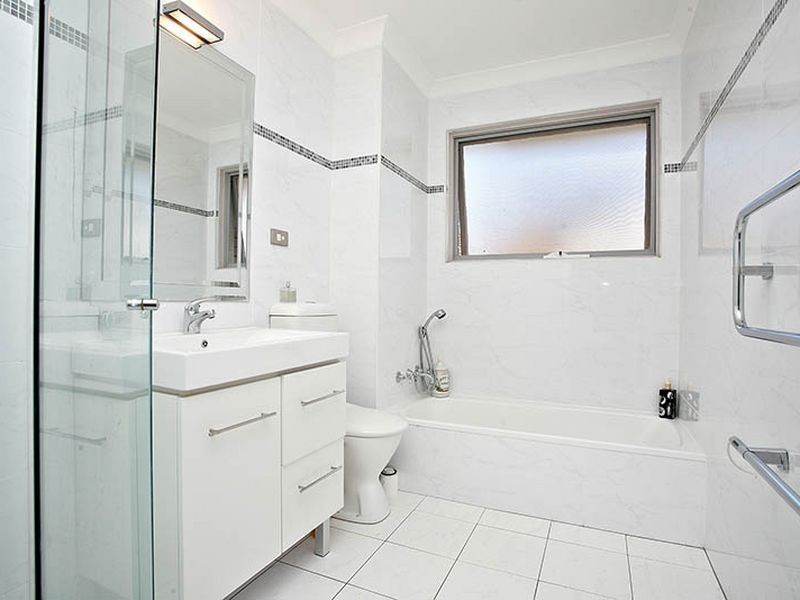 15/6 Queens Parade West, Newport NSW 2106