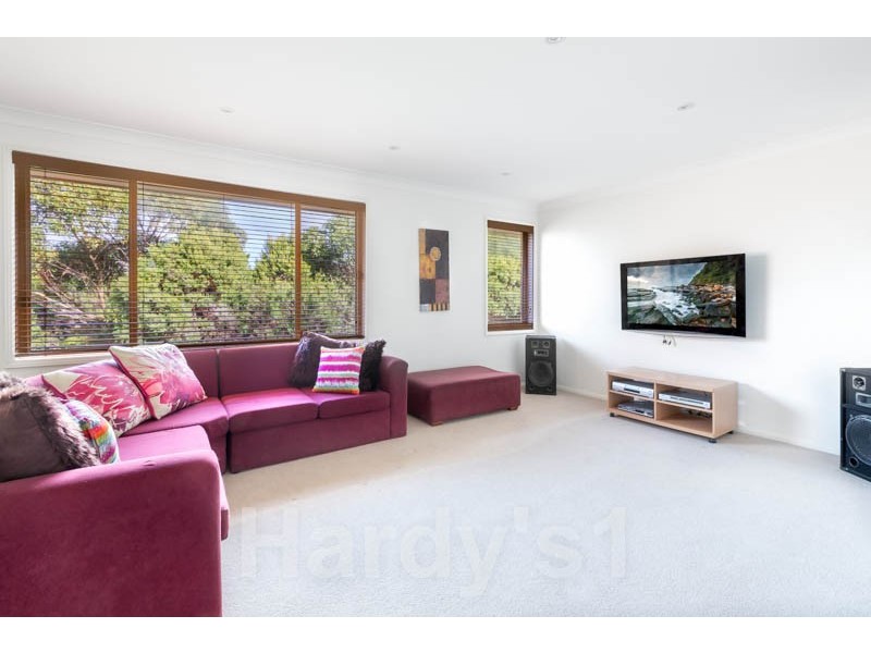 7 Lewis Close, Warriewood NSW 2102