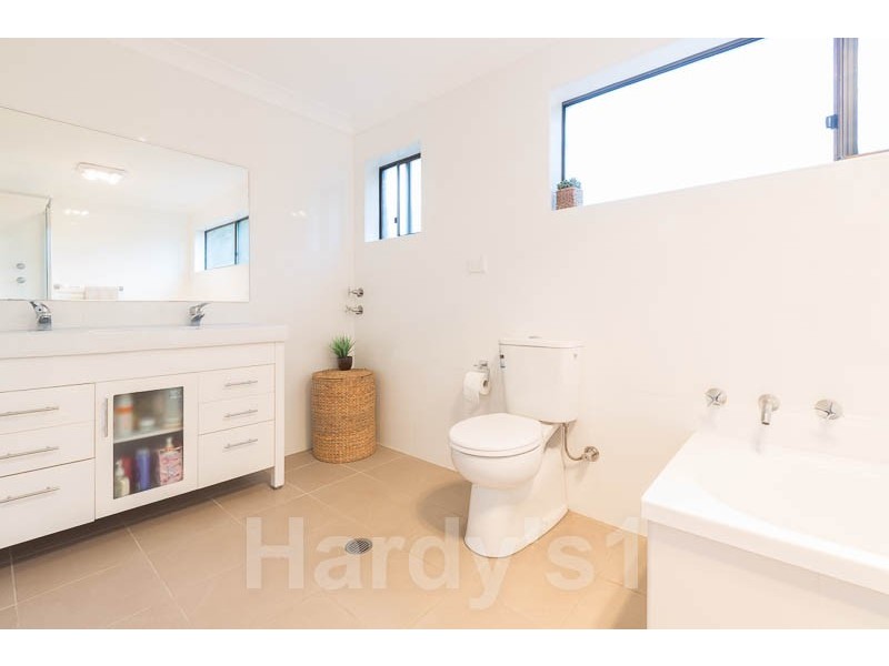 256 Hudson Pde, Clareville NSW 2107