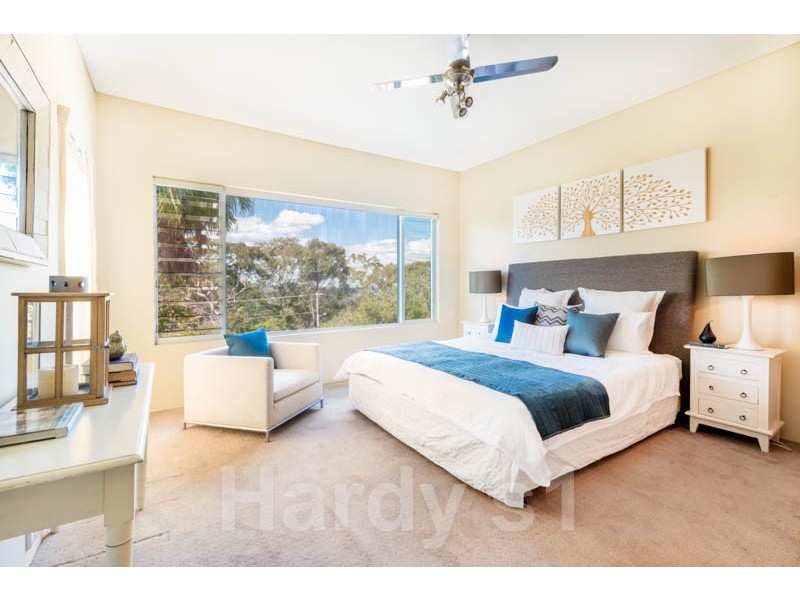 12 Morandoo Rd, Elanora Heights NSW 2101