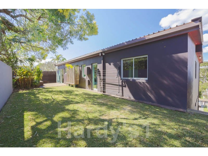 12 Morandoo Rd, Elanora Heights NSW 2101